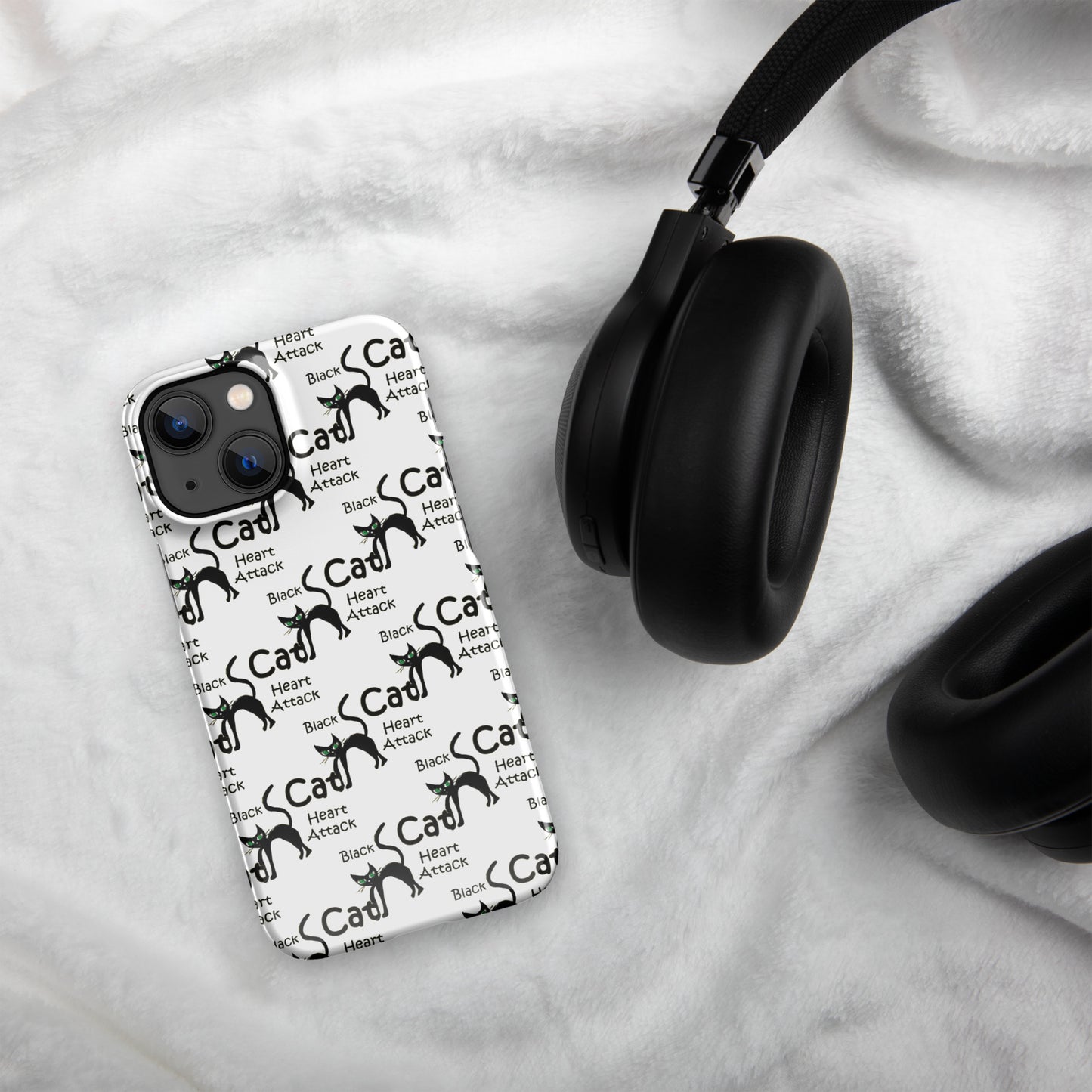 Black Cat Heart Attack Snap case for iPhone®