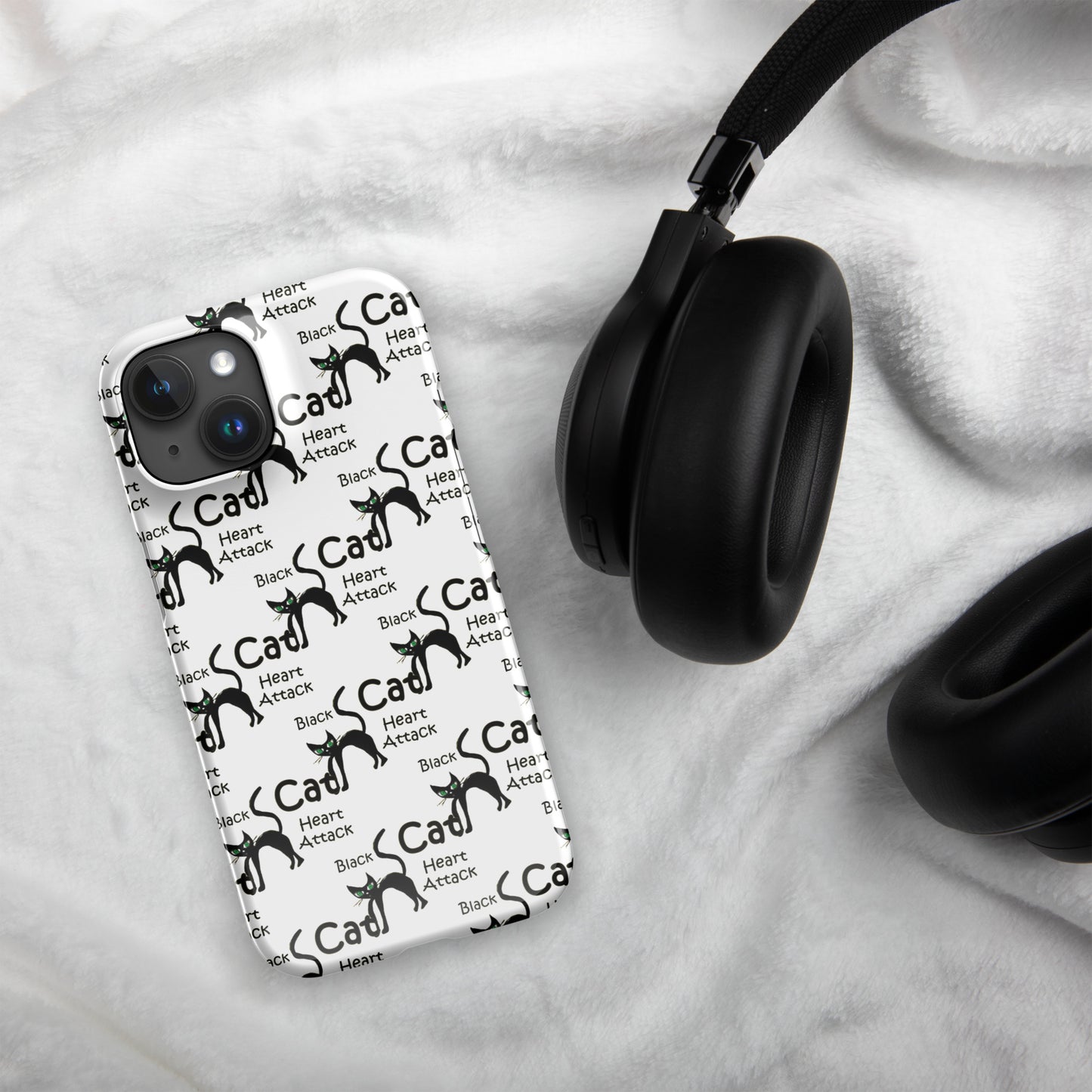 Black Cat Heart Attack Snap case for iPhone®