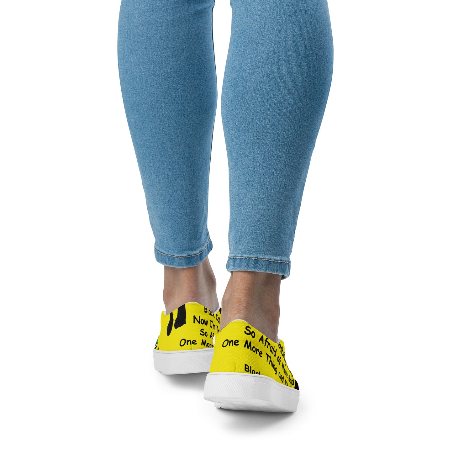 Black Cat Heart Attack Women’s slip-on canvas shoes