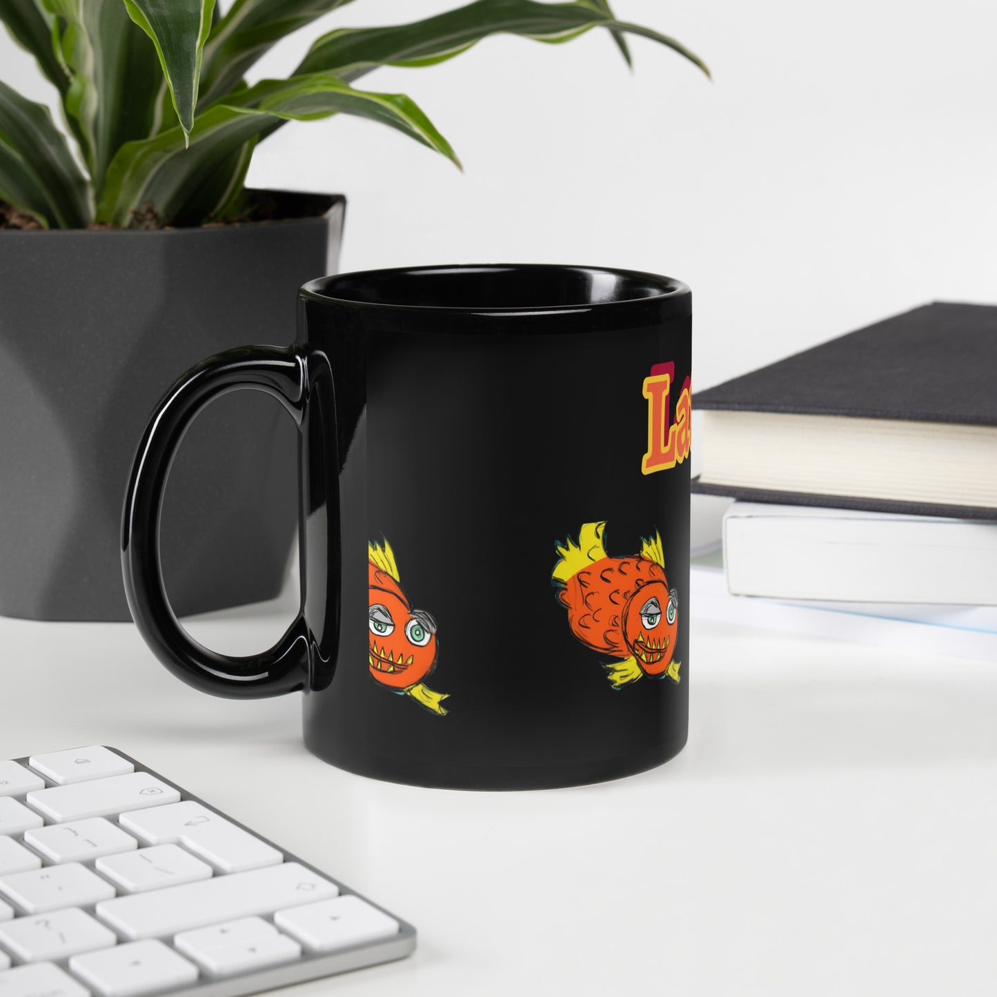 Piranha Black Glossy Mug